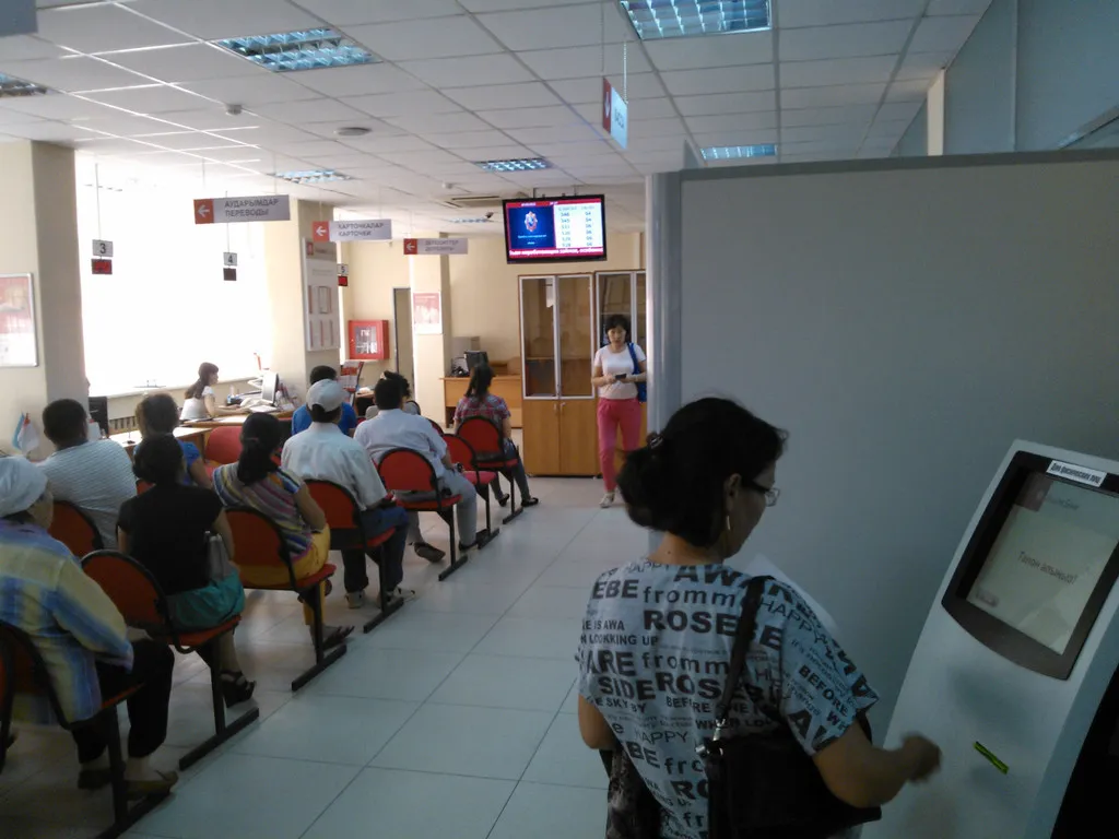 Азаматтардың банктен кредит алуы қиындай түспек